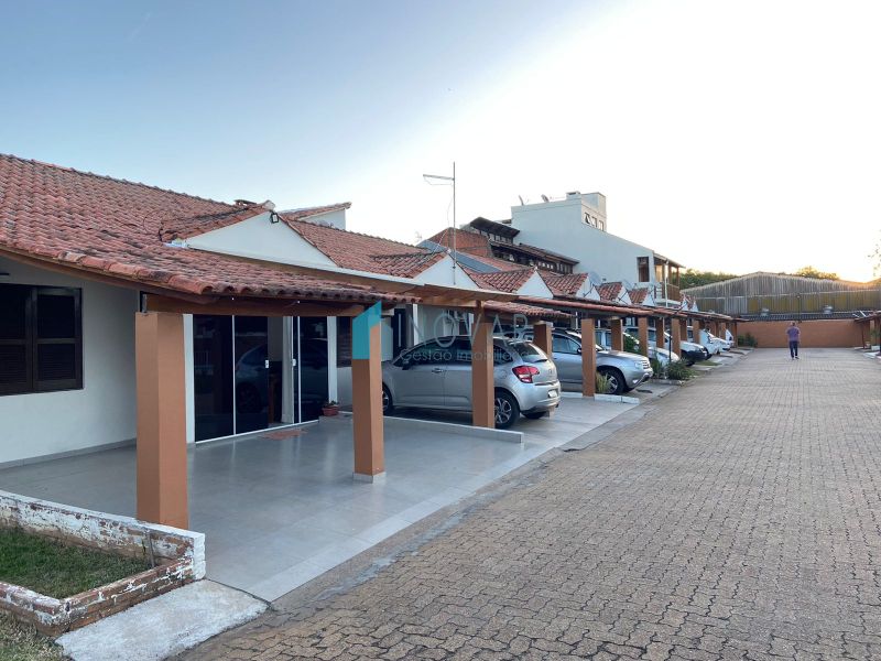 Sobrado 4 dormit&oacute;rios no bairro Centro