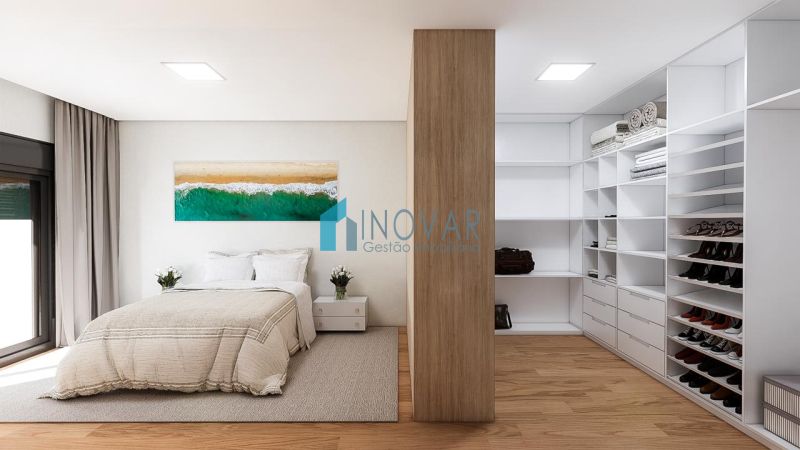 Sobrado 4 dormitórios no bairro Moinhos de Vento