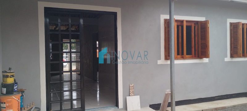 Casa 3 dormit&oacute;rios no bairro Mato Grande