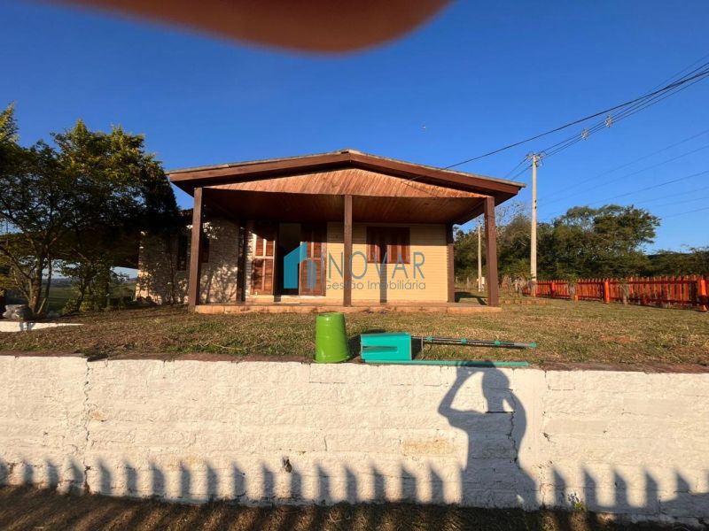 Sítio 2 dormit&oacute;rios no bairro Morungava