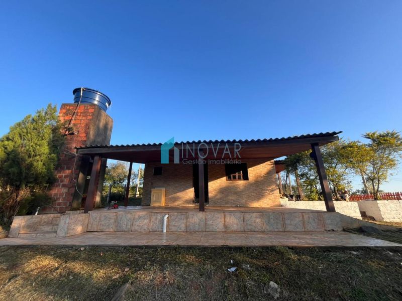 Sítio 2 dormit&oacute;rios no bairro Morungava