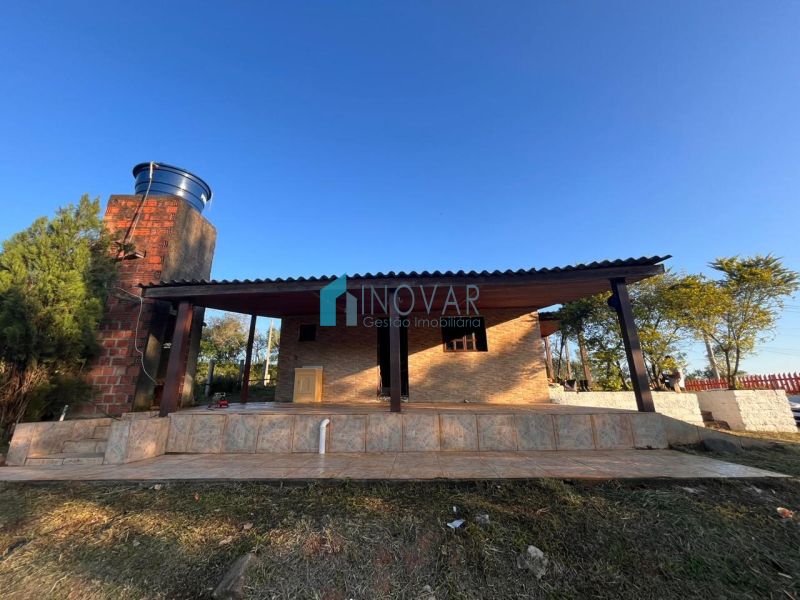 Sítio 2 dormit&oacute;rios no bairro Morungava