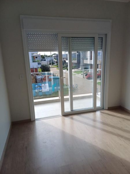 Casa em Condomínio 3 dormit&oacute;rios no bairro Igara