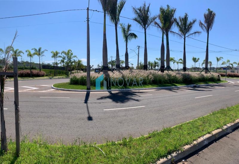 Terreno no bairro Marechal Rondon