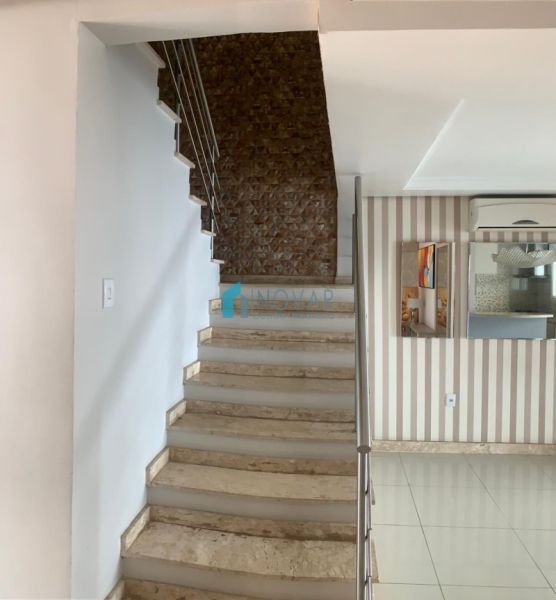 Sobrado 3 dormit&oacute;rios no bairro Bela Vista