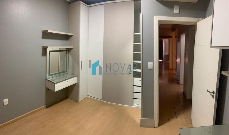 Sobrado 3 dormit&oacute;rios no bairro Bela Vista