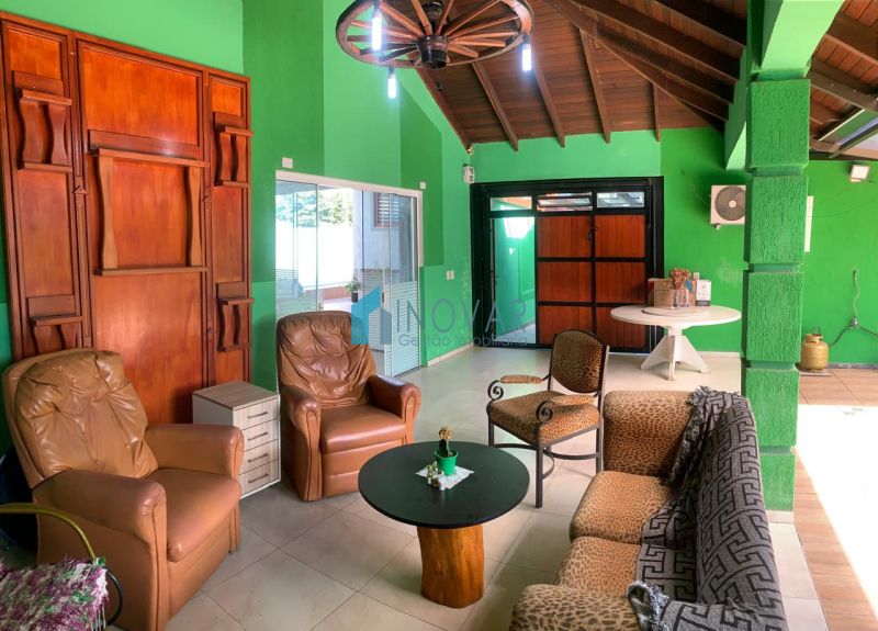 Casa 2 dormit&oacute;rios no bairro Moinhos de Vento