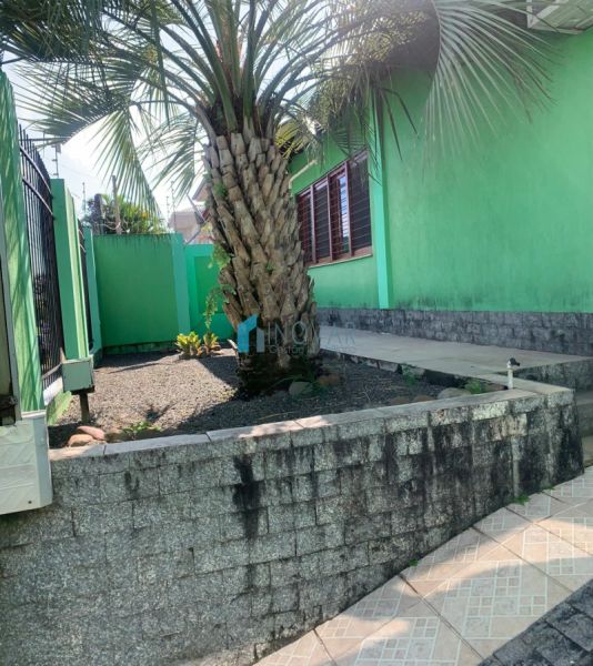 Casa 2 dormit&oacute;rios no bairro Moinhos de Vento