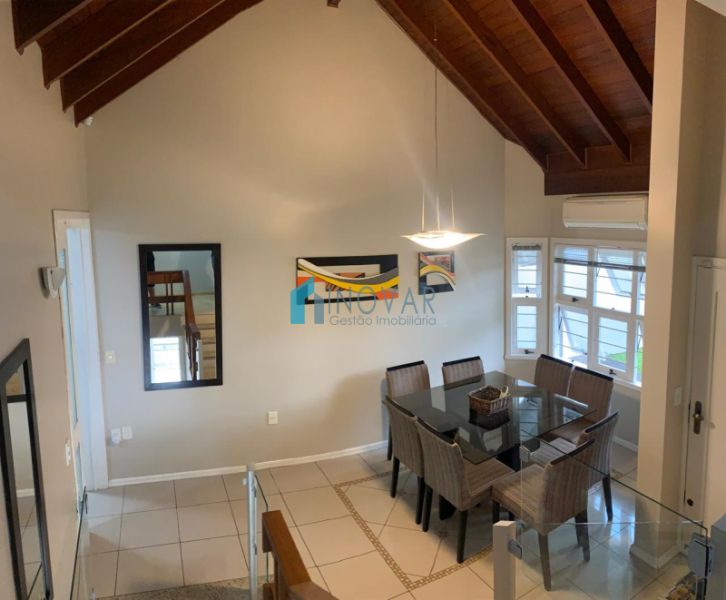 Casa 3 dormit&oacute;rios no bairro Centro