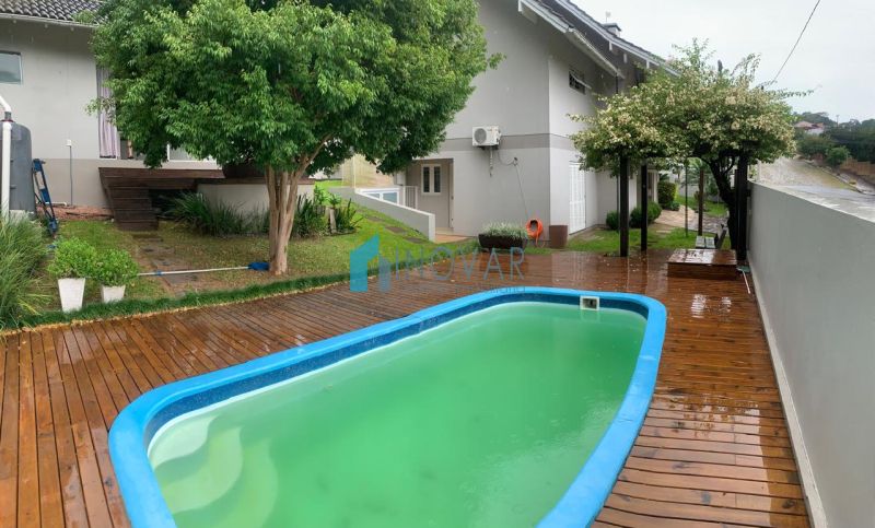 Casa 3 dormit&oacute;rios no bairro Centro