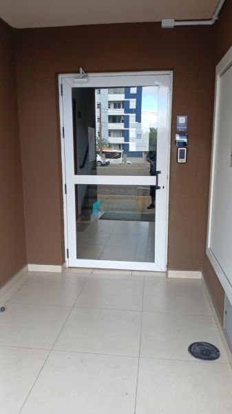 Apartamento 2 dormit&oacute;rios no bairro Olaria