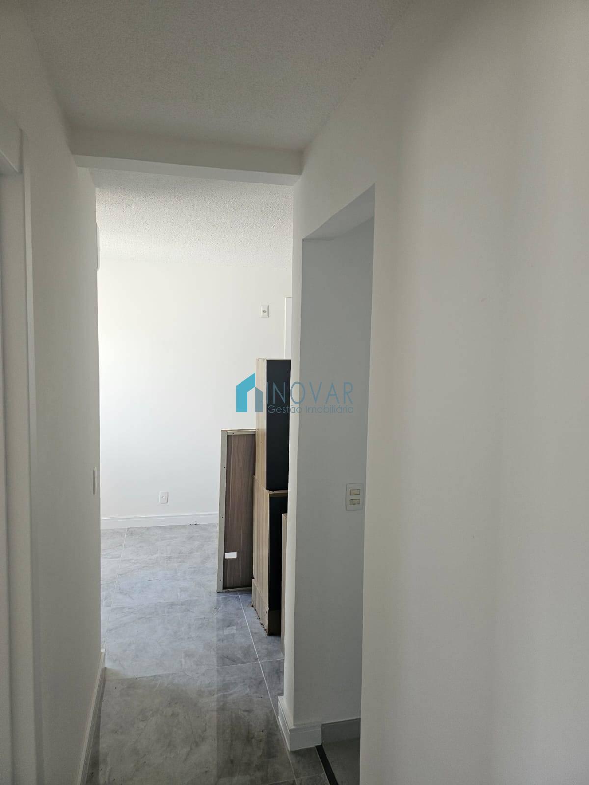 Apartamento 2 dormit&oacute;rios no bairro Centro