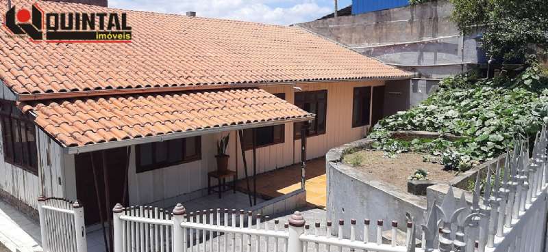 Casa Residencial 8 quarto(s)  no Garcia