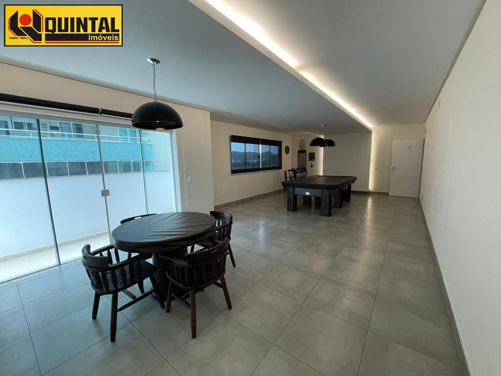 Apartamento 3 dormitórios no bairro Barra