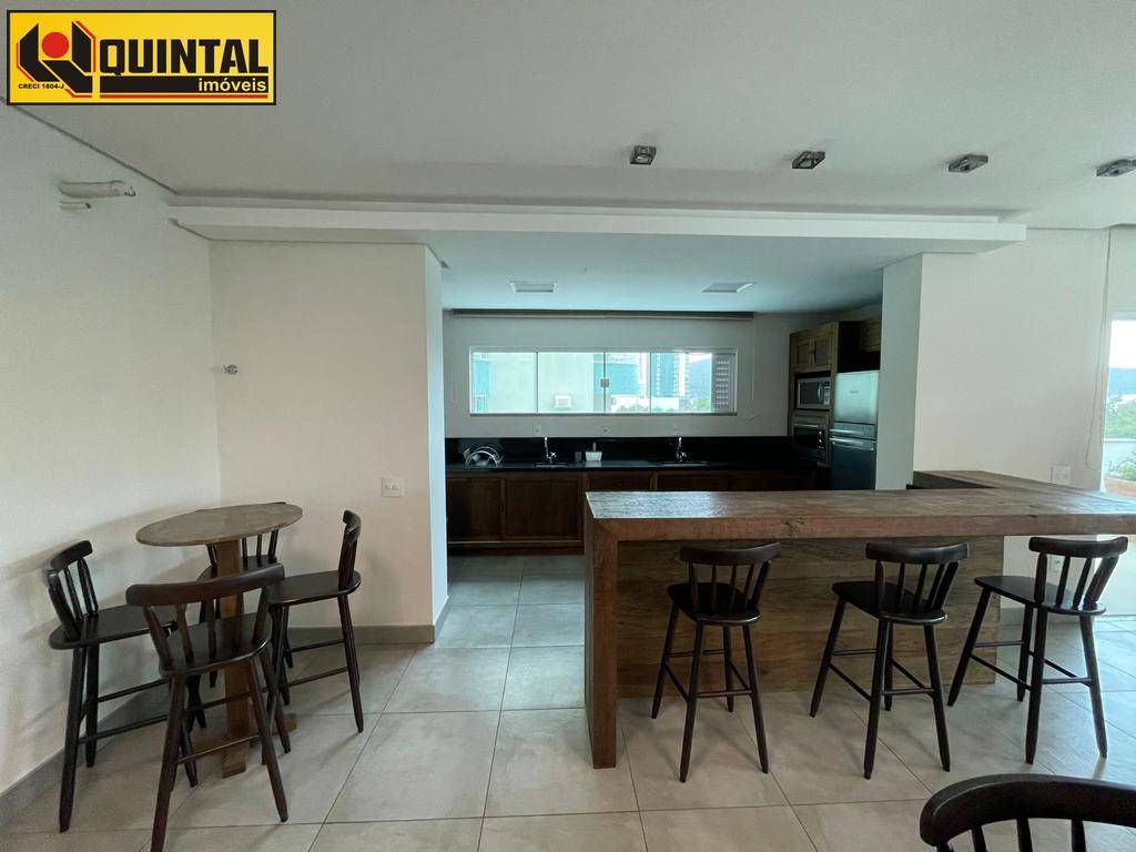 Apartamento 3 dormitórios no bairro Barra