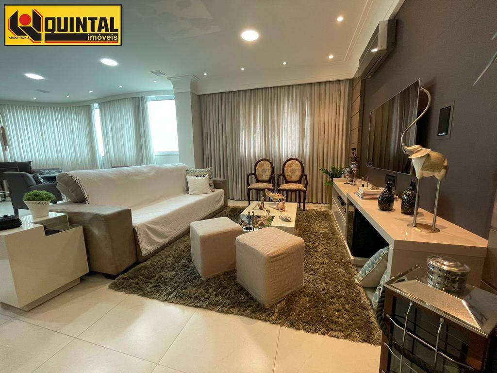 Apartamento 3 dormitórios no bairro Barra