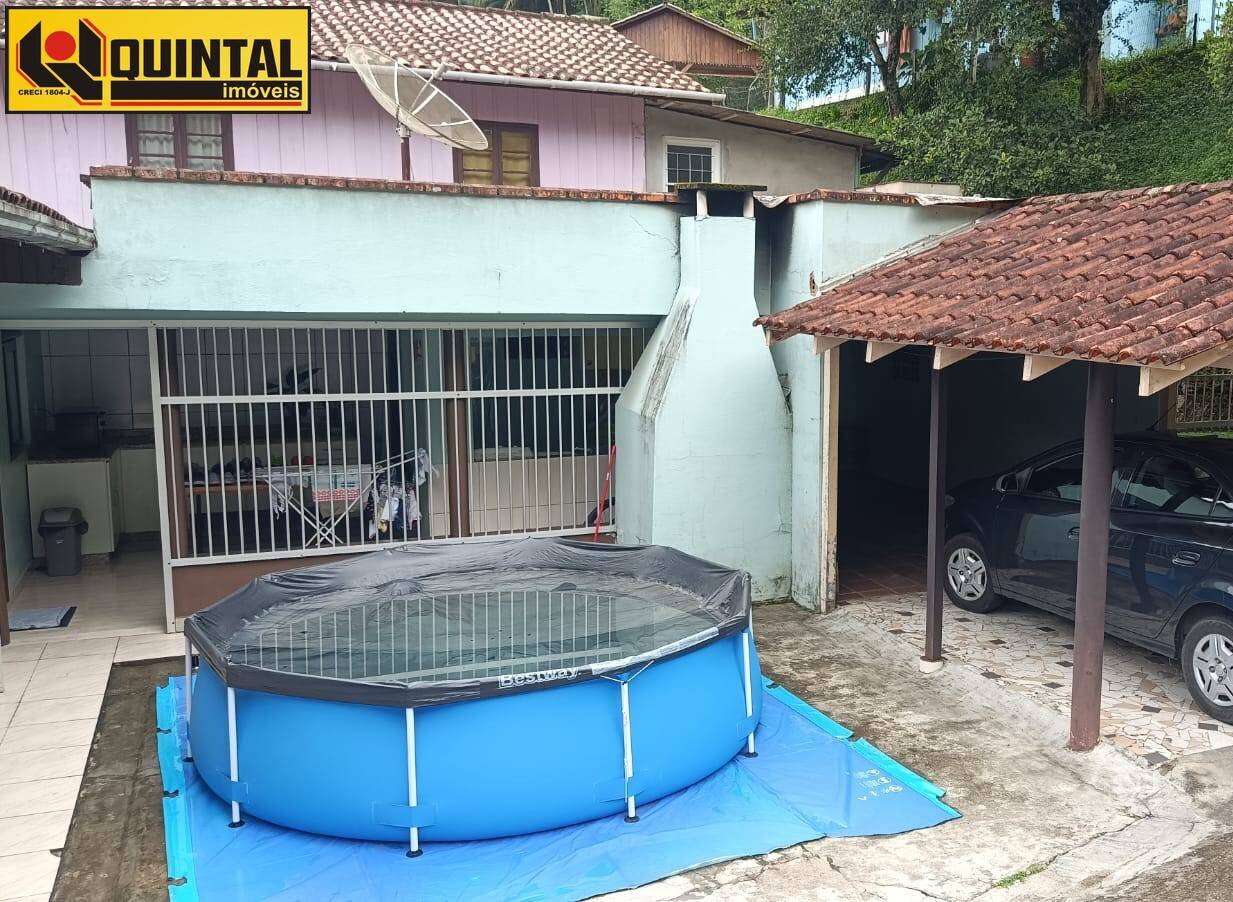 Casa Residencial 3 dormitórios no bairro Glória