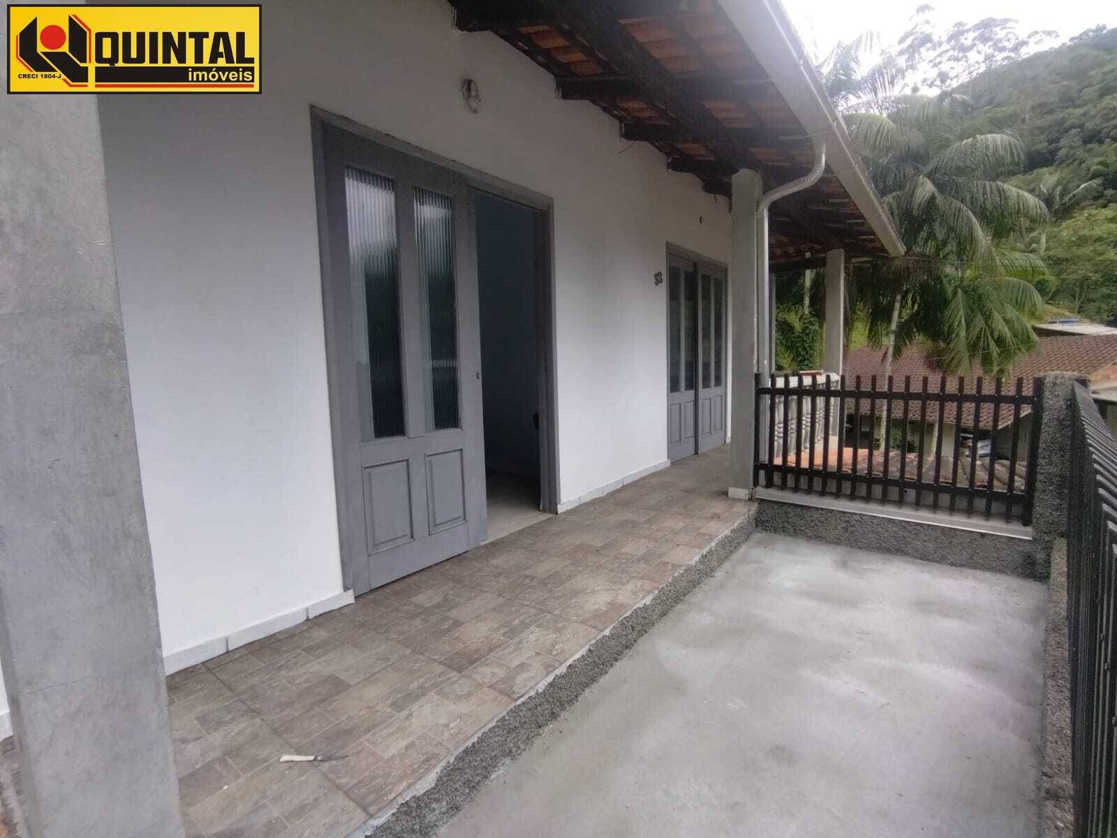 Casa Residencial 3 dormitórios no bairro Glória