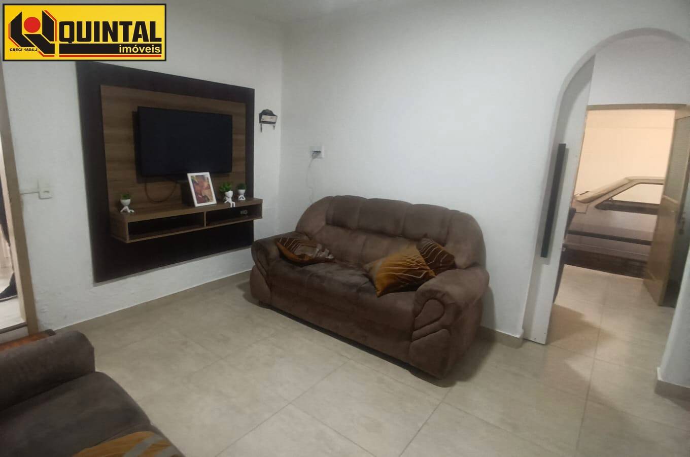 Casa Residencial 5 dormitórios no bairro Garcia