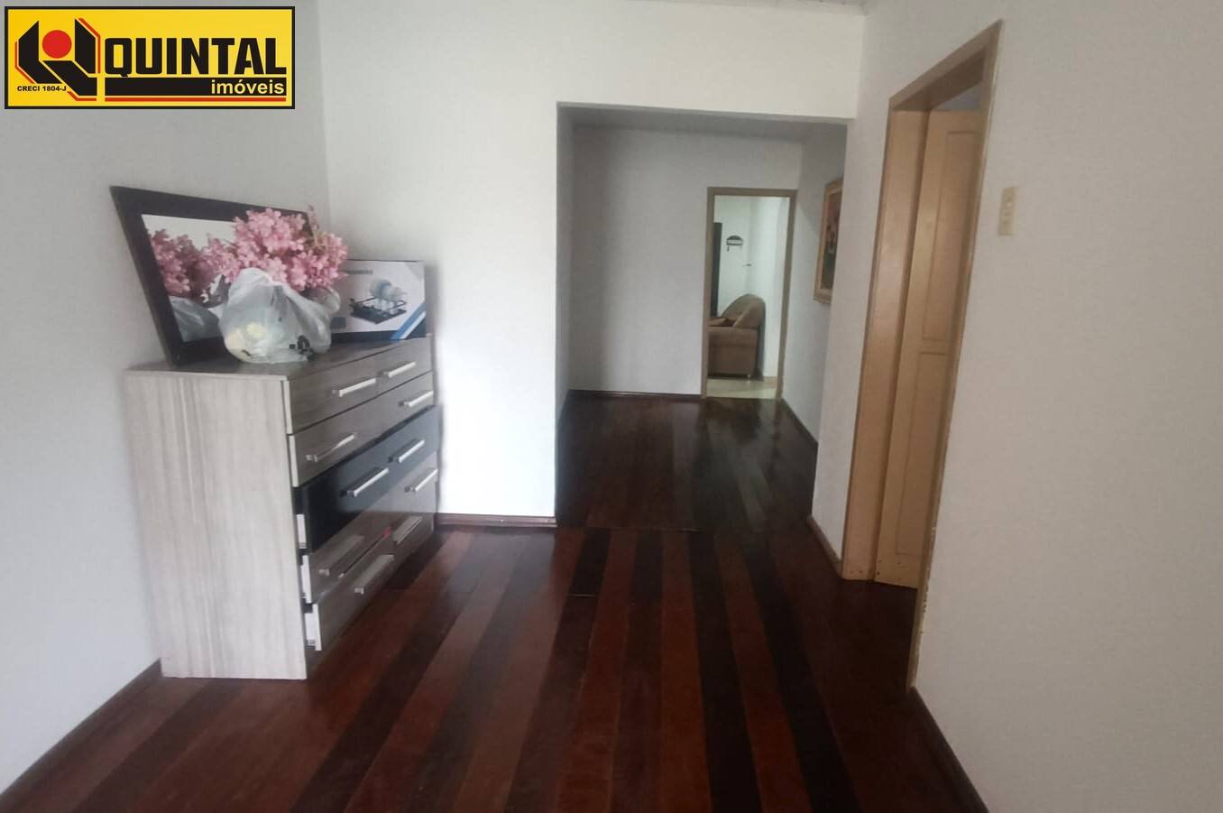 Casa Residencial 5 dormitórios no bairro Garcia