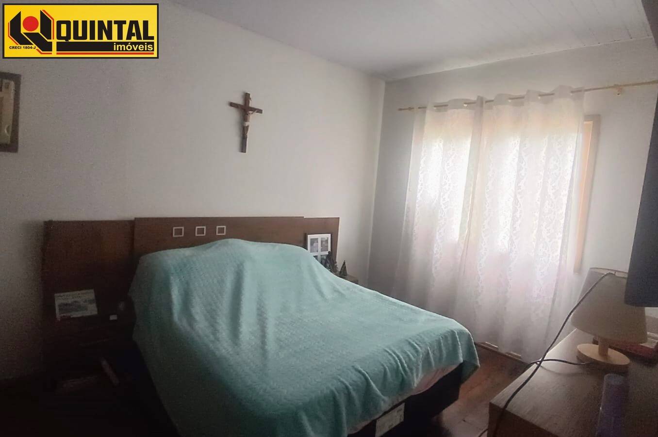 Casa Residencial 5 dormitórios no bairro Garcia