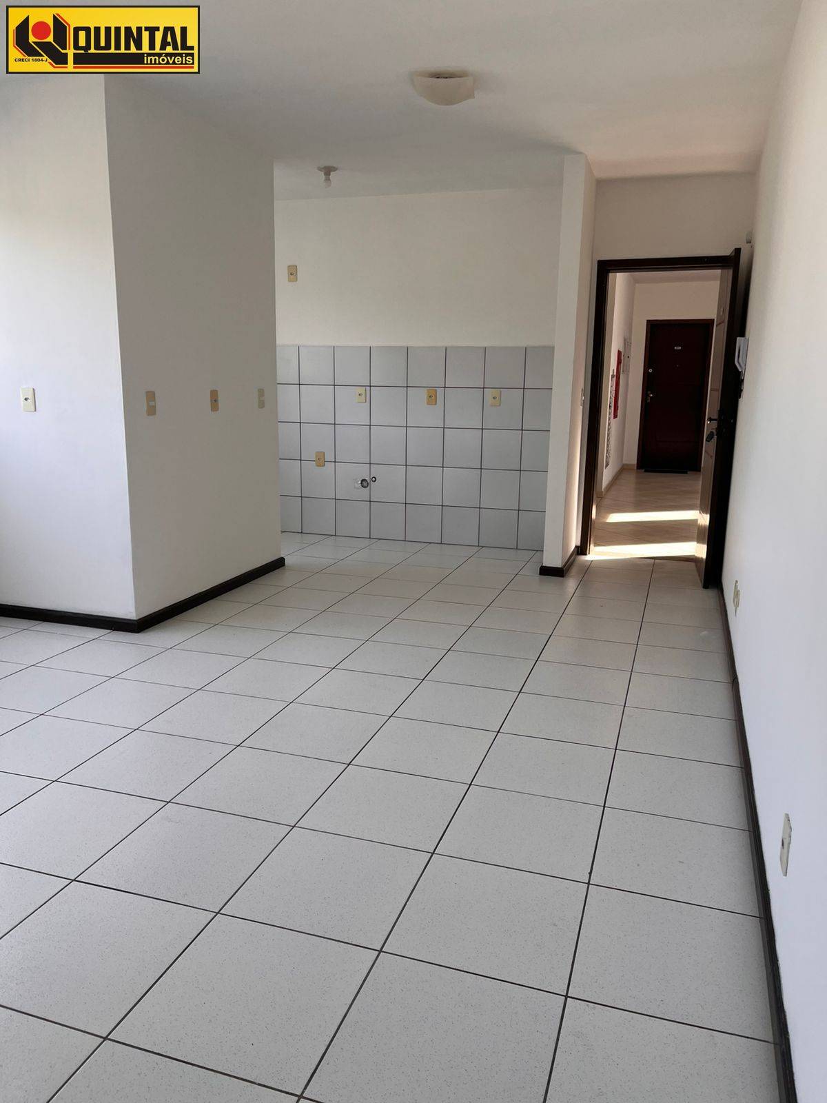 Apartamento 2 dormitórios no bairro Itoupava Norte
