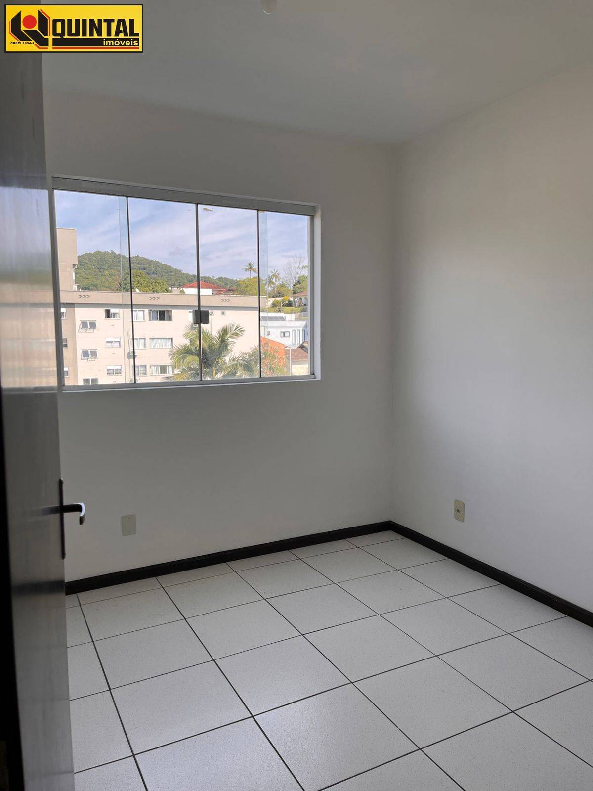 Apartamento 2 dormitórios no bairro Itoupava Norte