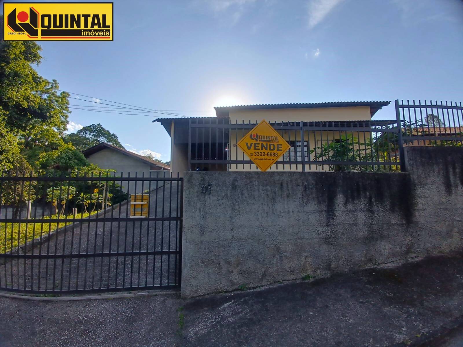 Casa Residencial 1 dormitórios  no bairro Progresso em Blumenau - Quintal Imóveis - Imóveis em Blumenau e região