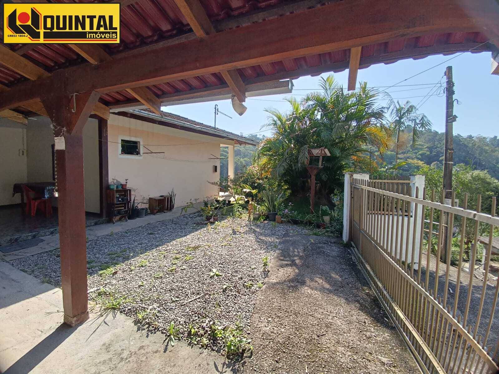 Casa Residencial 3 dormitórios no bairro Glória