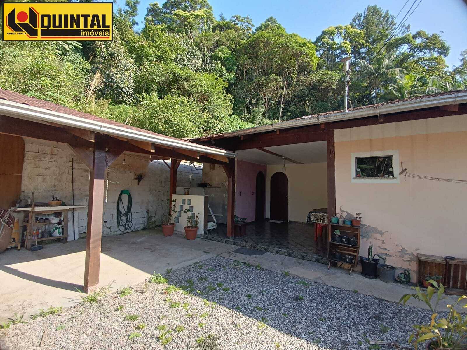 Casa Residencial 3 dormitórios no bairro Glória