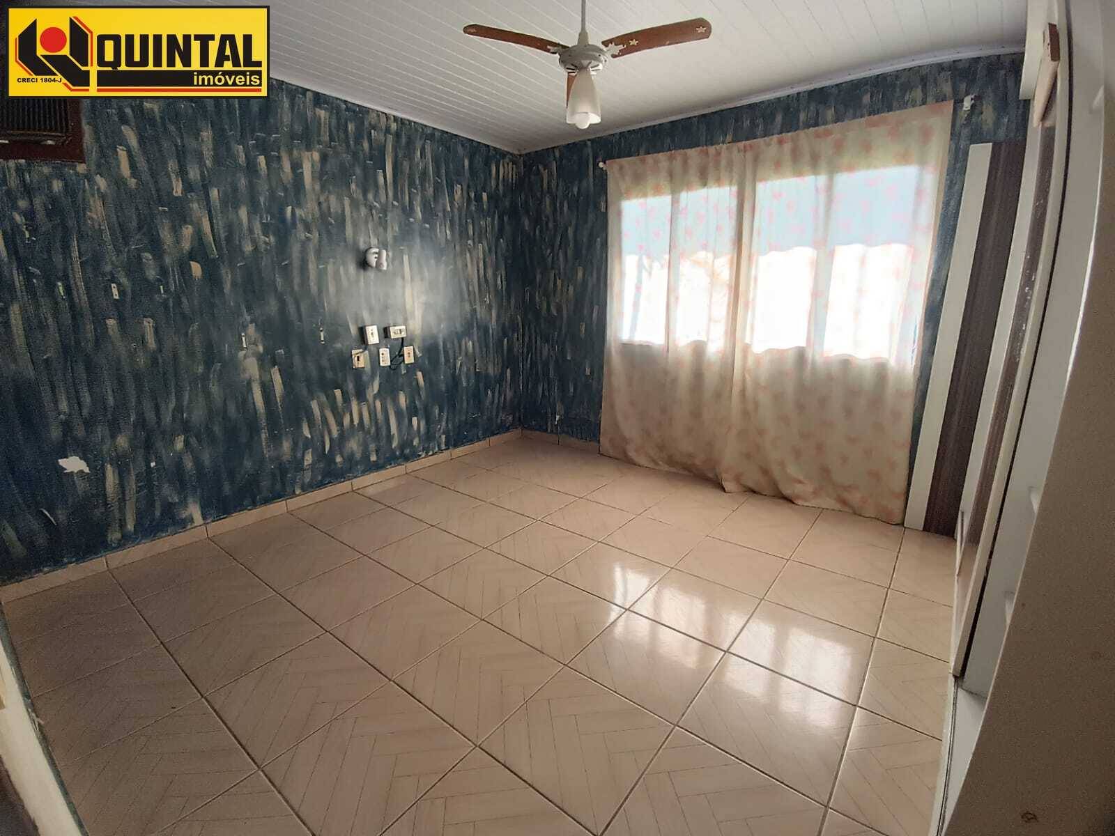 Casa Residencial 3 dormitórios no bairro Glória