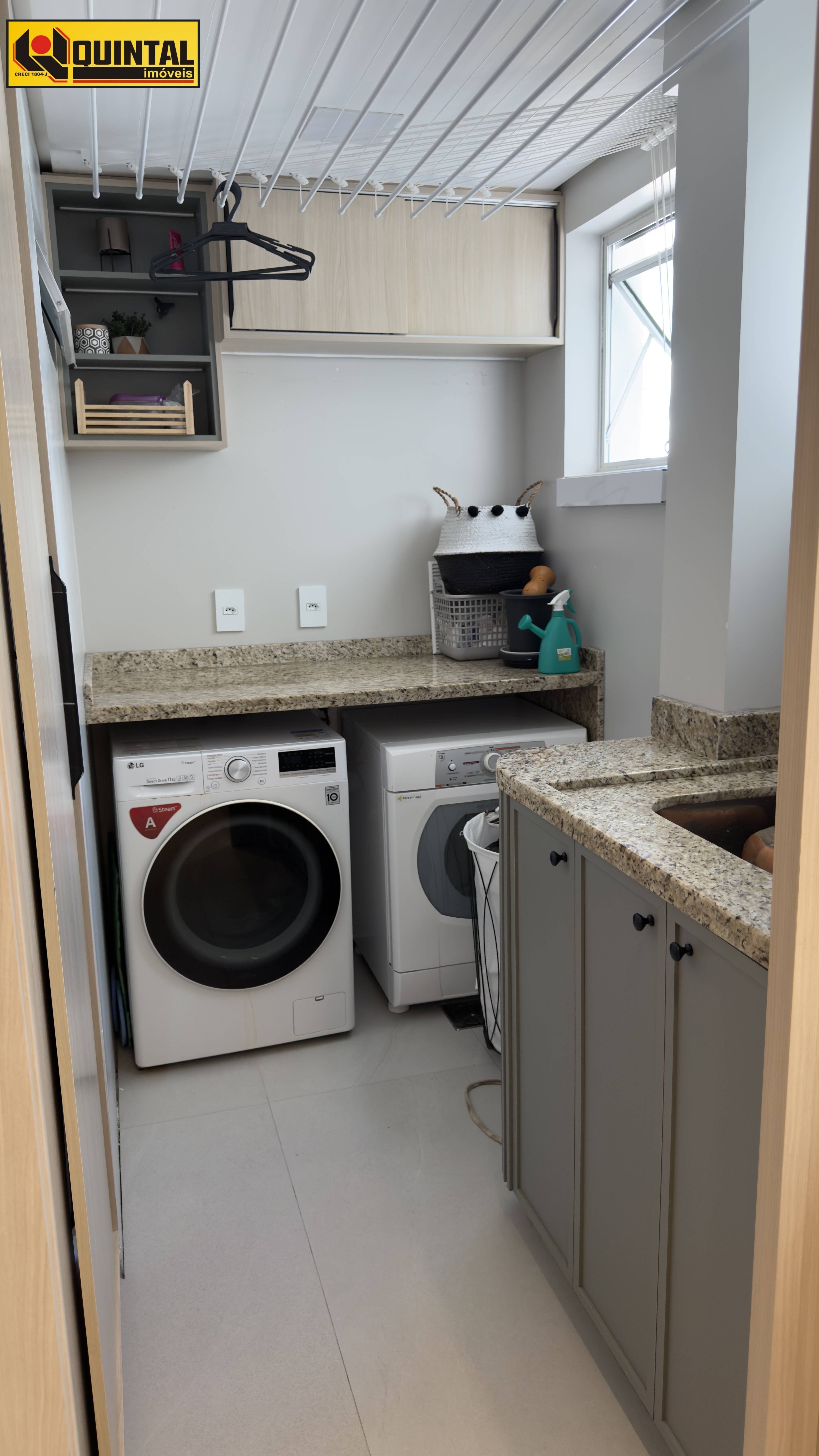 Apartamento 3 dormitórios no bairro Garcia