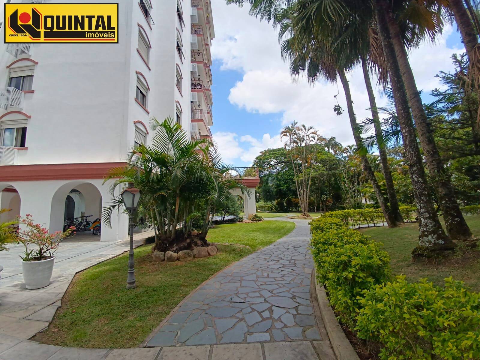 Apartamento 3 dormitórios no bairro Garcia