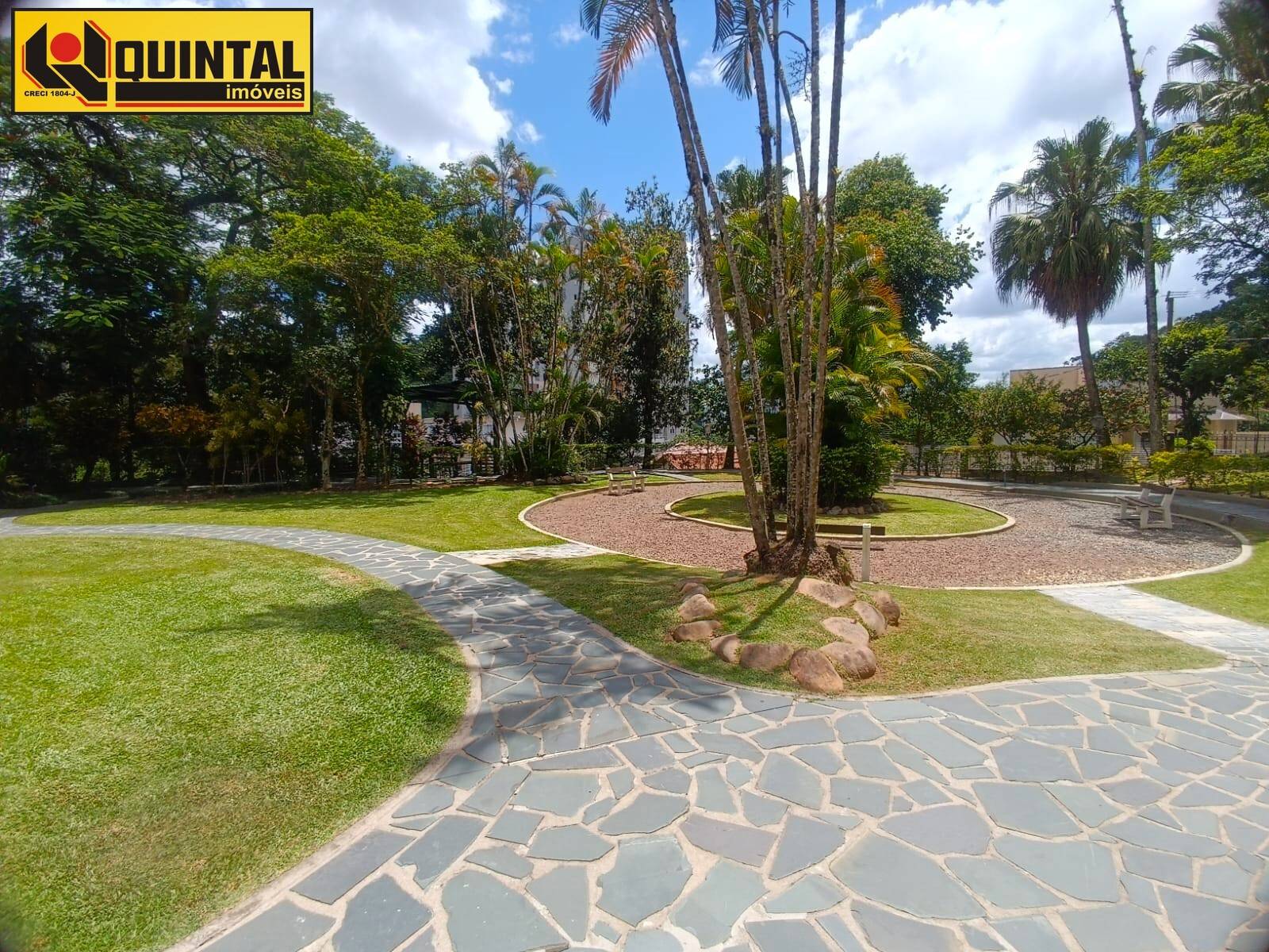 Apartamento 3 dormitórios no bairro Garcia