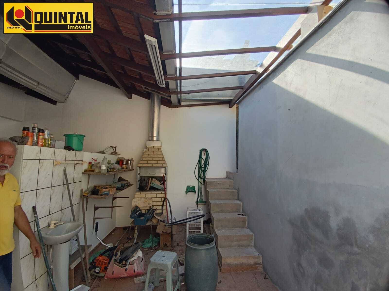 Casa Residencial 4 dormitórios no bairro Progresso