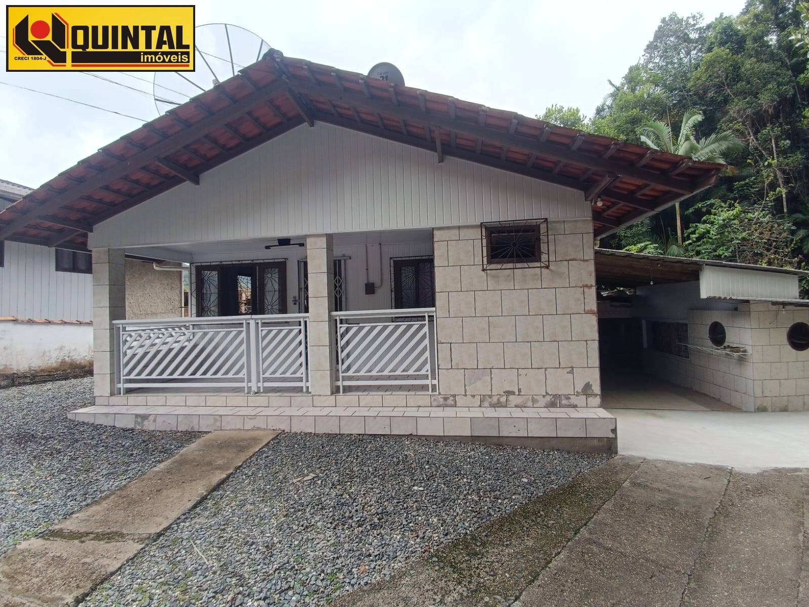 Casa Residencial 8 dormitórios no bairro Progresso