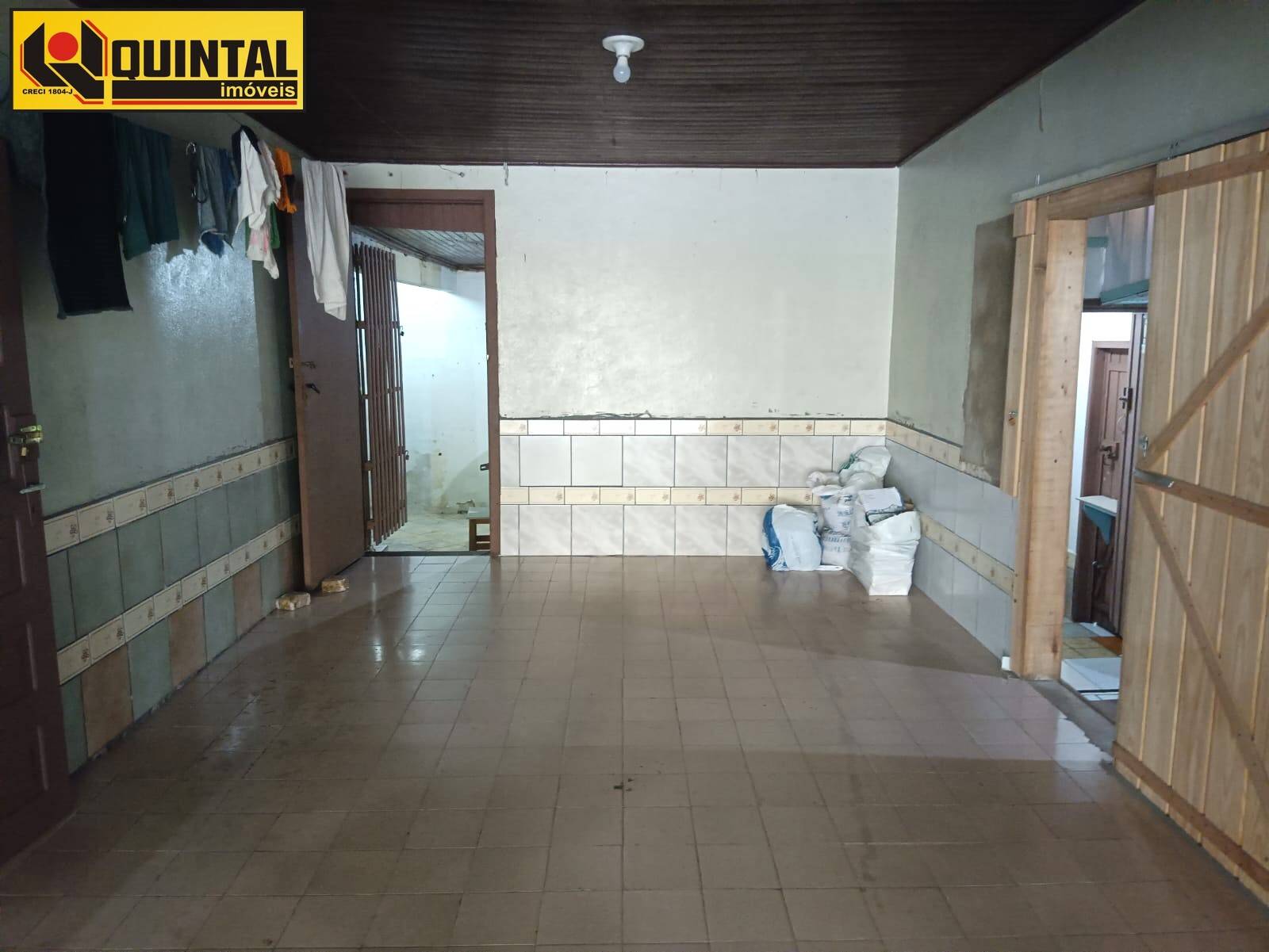 Casa Residencial 8 dormitórios no bairro Progresso