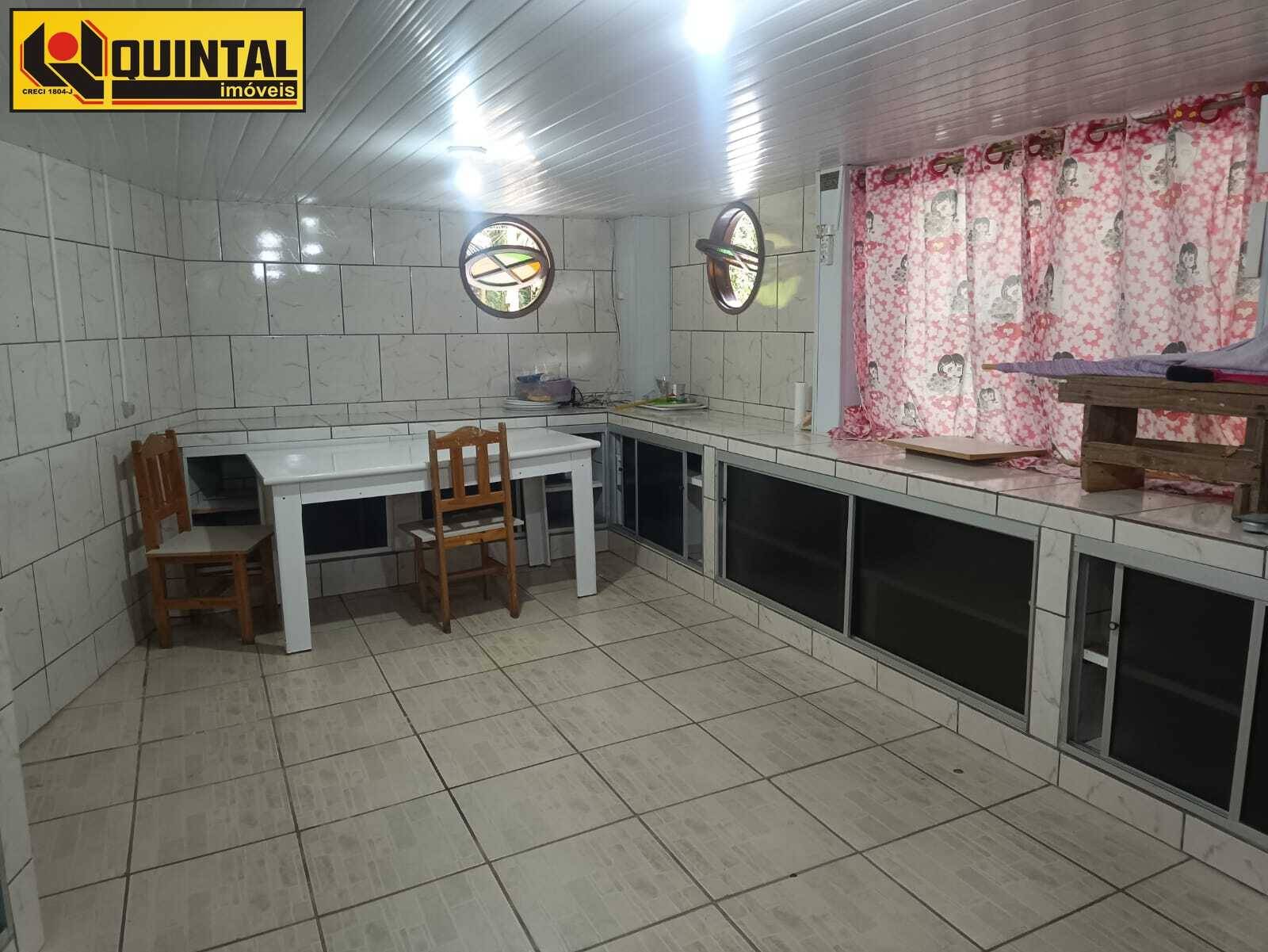 Casa Residencial 8 dormitórios no bairro Progresso