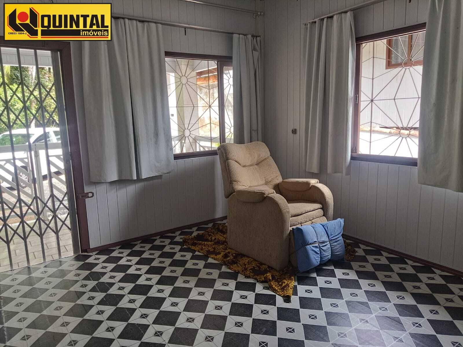 Casa Residencial 8 dormitórios no bairro Progresso