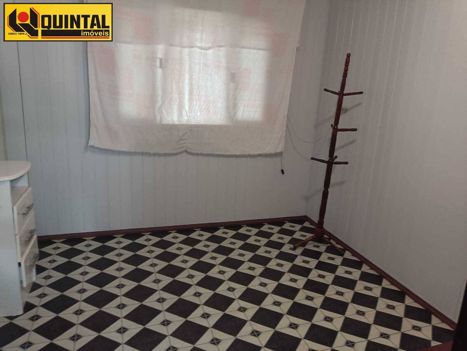 Casa Residencial 8 dormitórios no bairro Progresso