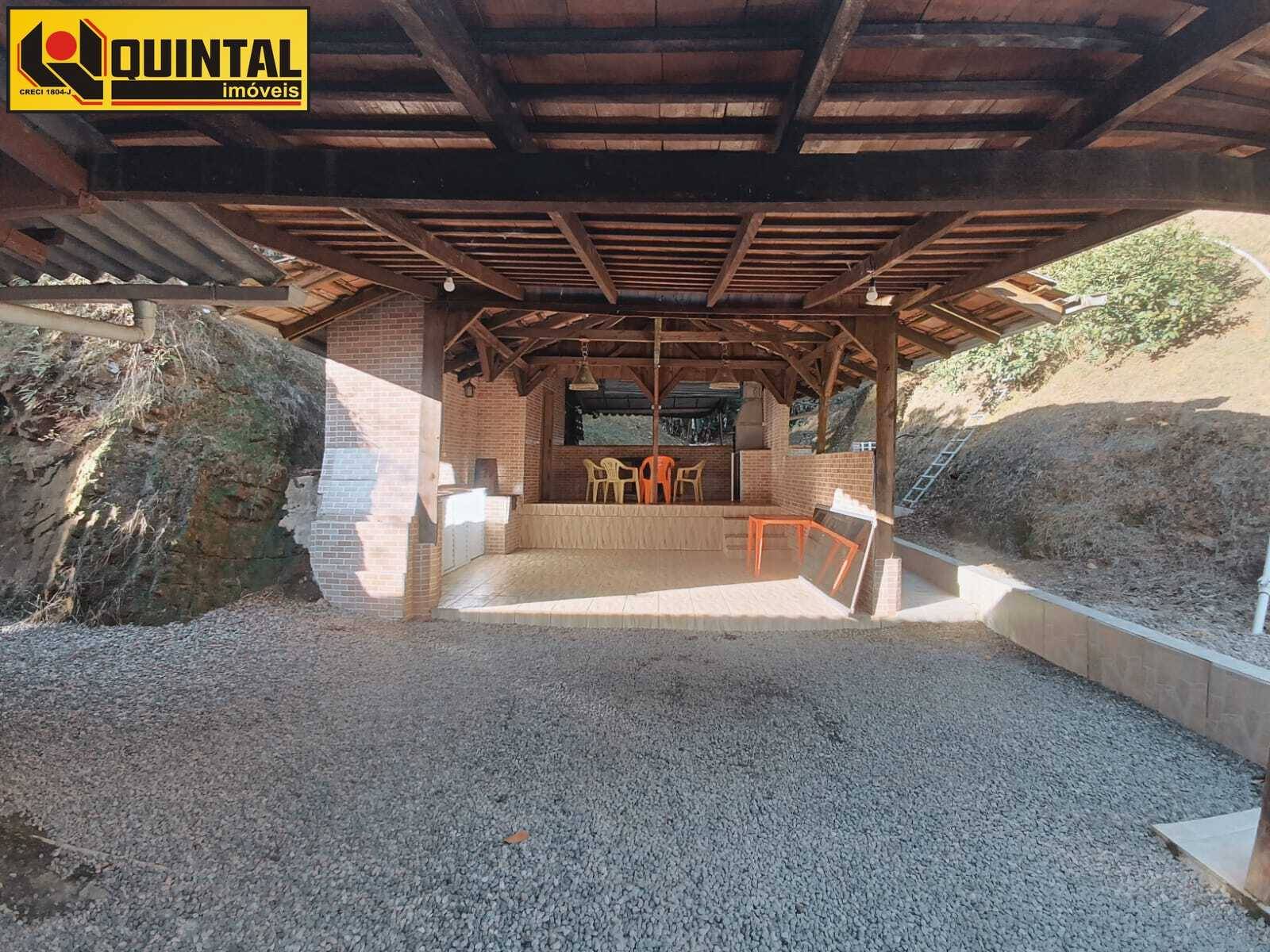 Chácara 2 dormitórios no bairro Glória