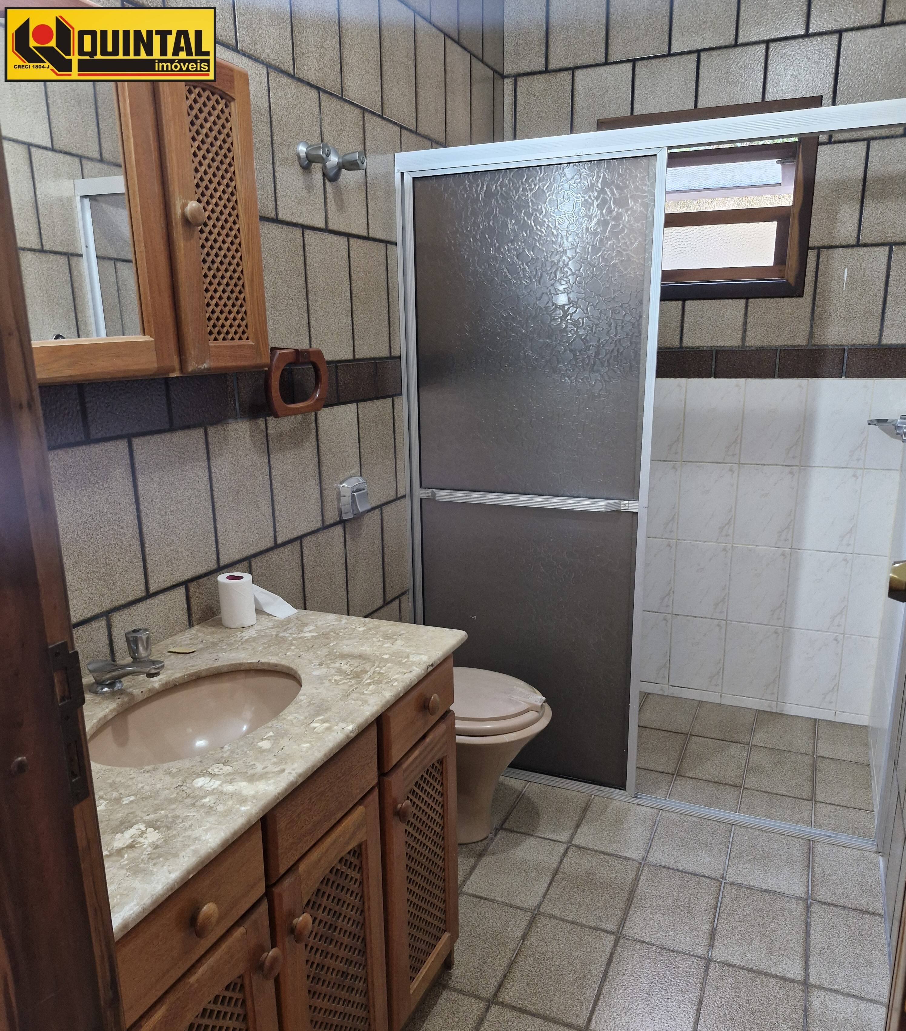 Casa Residencial 3 dormitórios no bairro Garcia