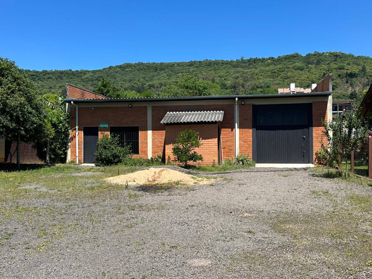 Prdio no bairro Centro em Igrejinha - 