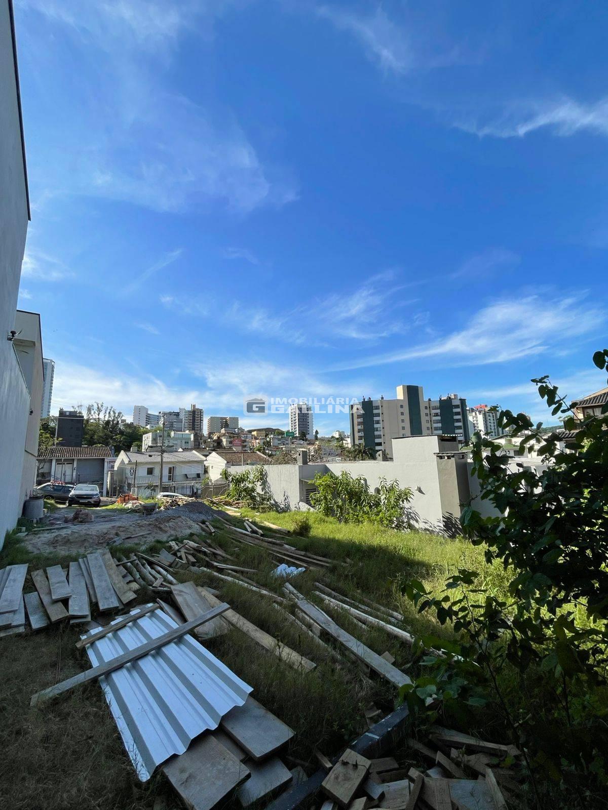 Terreno no Nossa Senhora de Lourdes