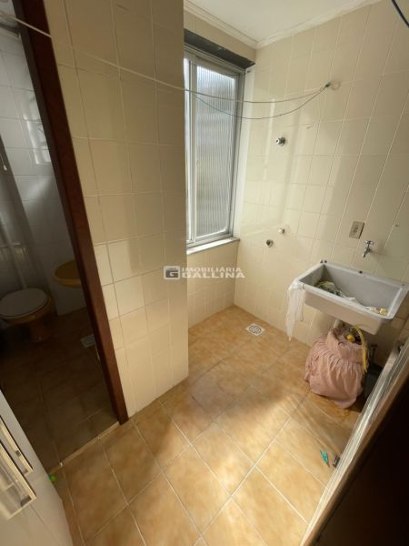 Apto 2 quarto(s)  no Centro