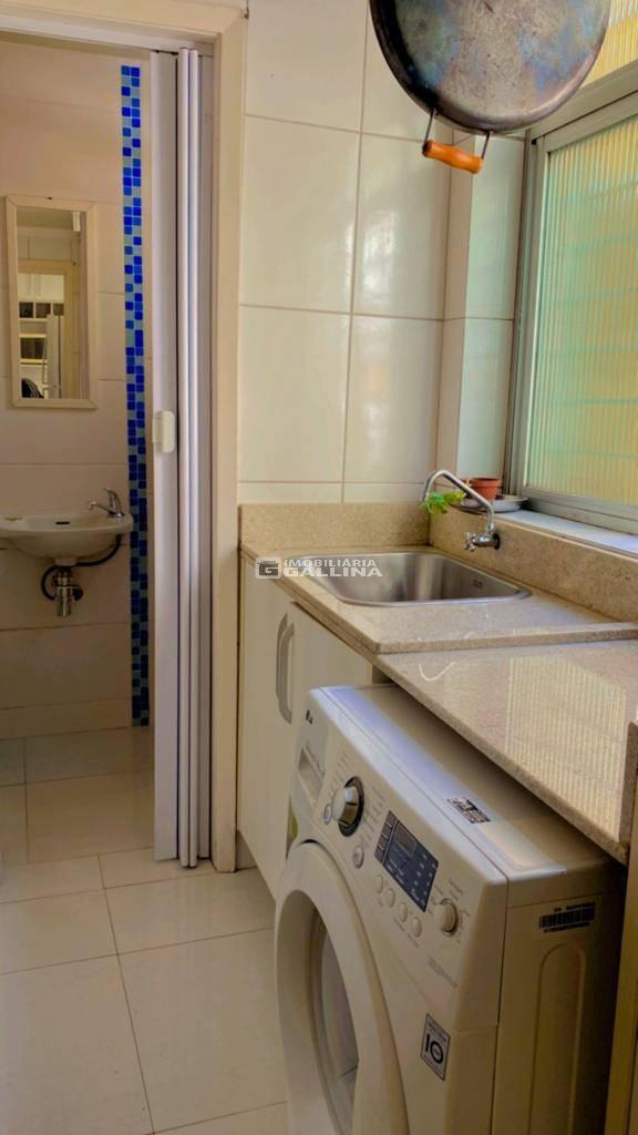 Apto 2 quarto(s)  no Centro