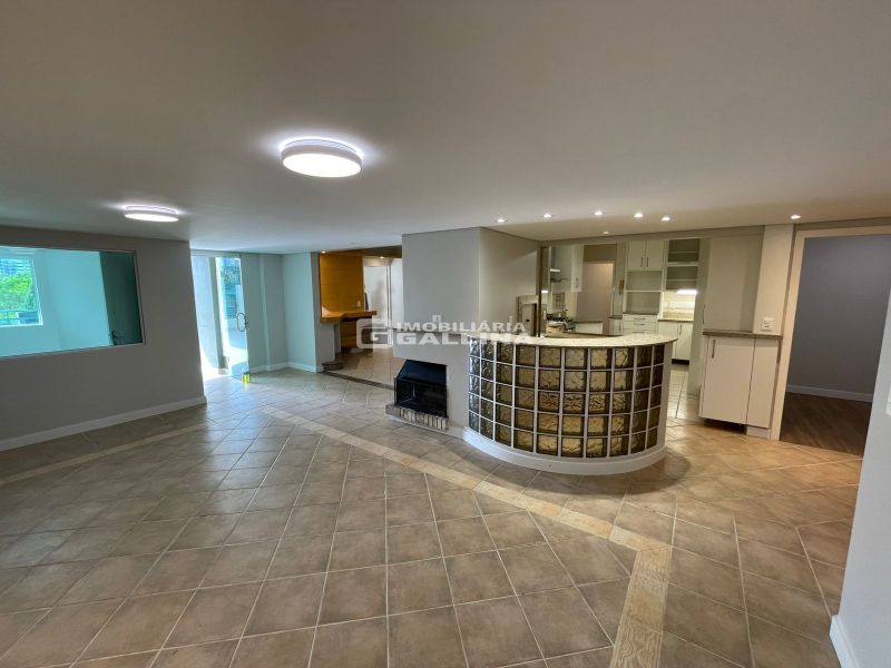 Apto 4 quarto(s)  no Medianeira