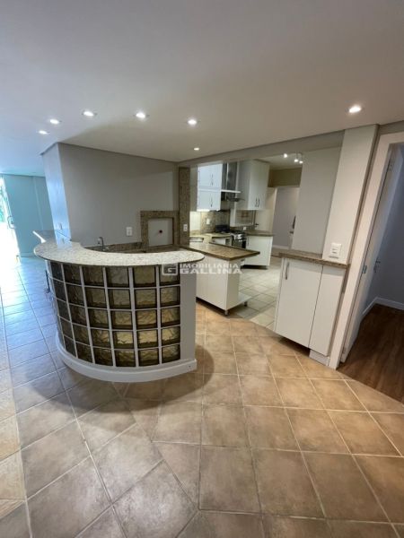 Apto 4 quarto(s)  no Medianeira