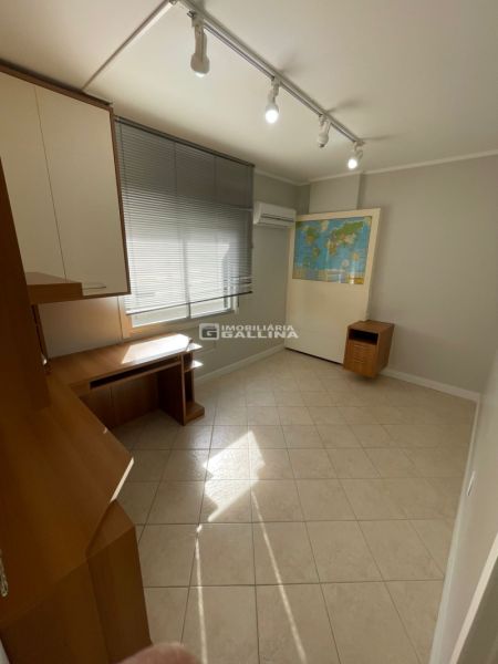 Apto 4 quarto(s)  no Medianeira