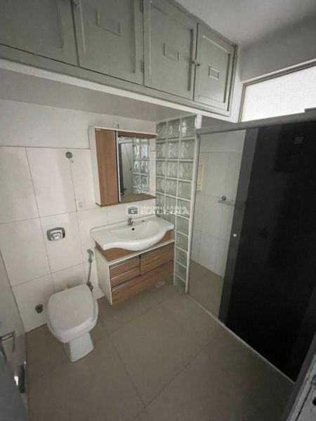 Apto 3 quarto(s)  no Centro